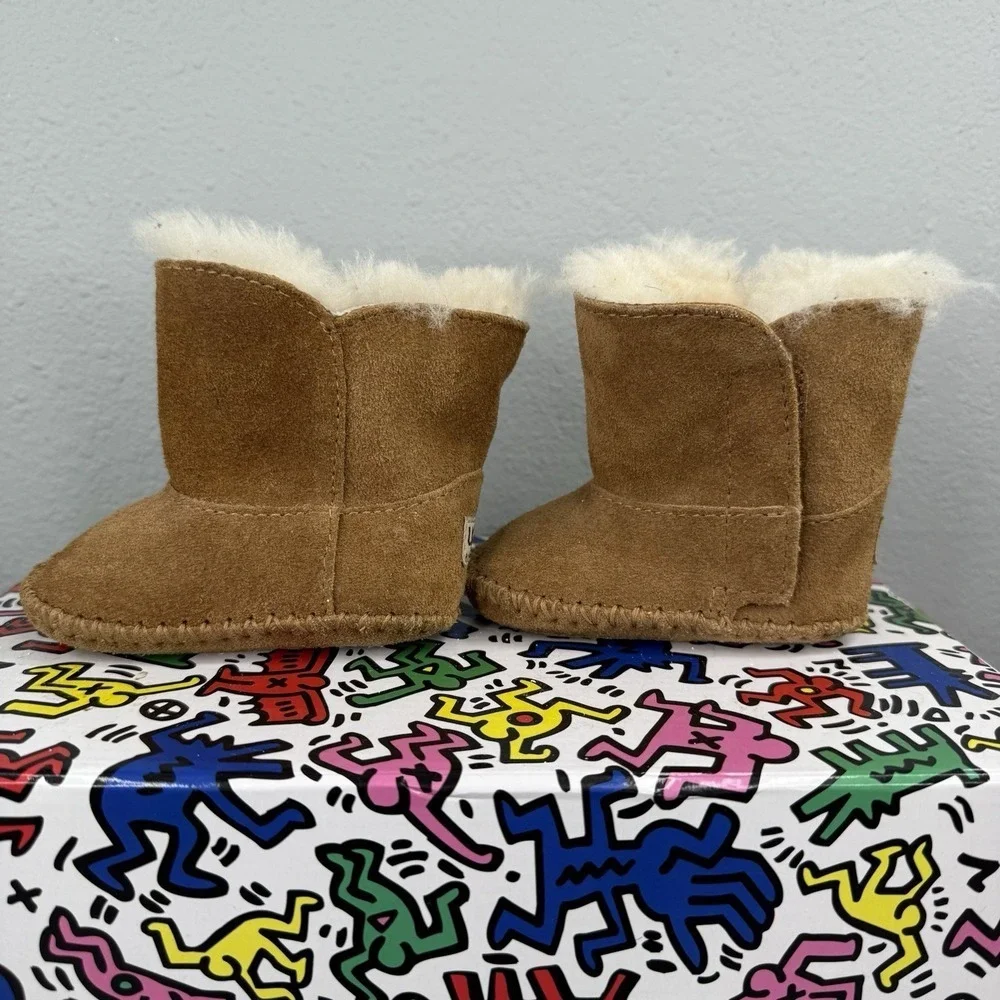 UGG Classic Short Boots Baby/Toddler Size 0/1‎ NO BOX